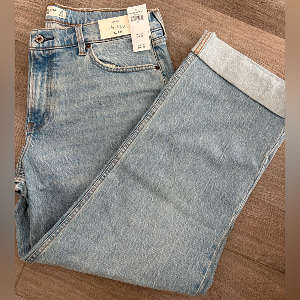 NWT Abercrombie & Fitch Denim Jeans